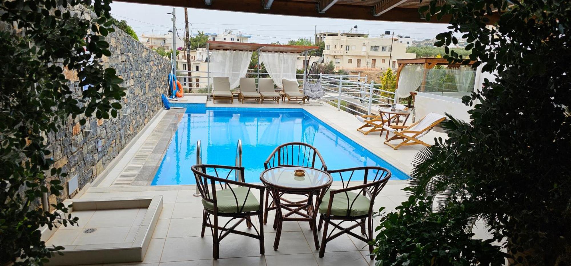 Asteri Apartments Und Studios Makrýgialos Esterno foto