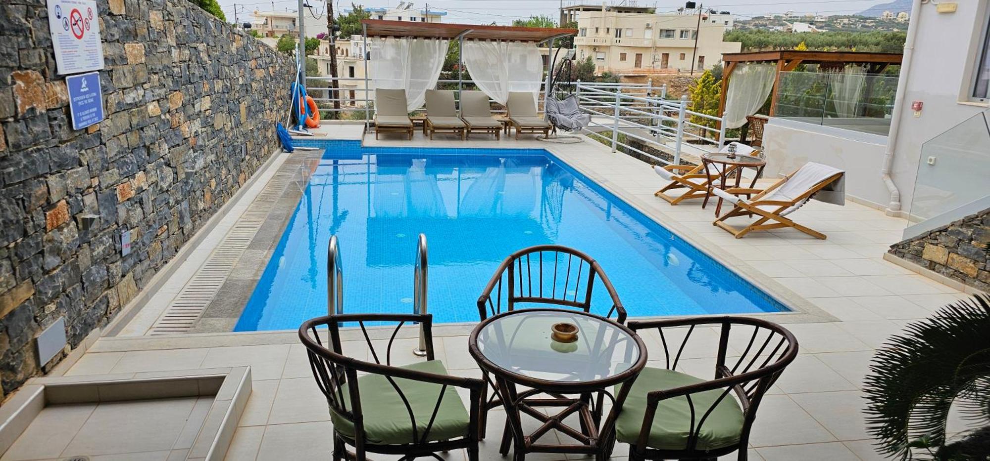 Asteri Apartments Und Studios Makrýgialos Esterno foto
