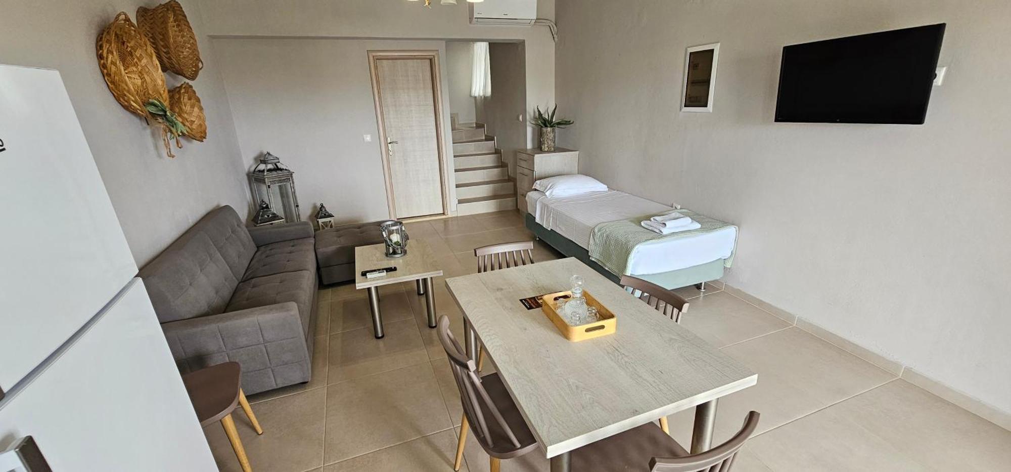 Asteri Apartments Und Studios Makrýgialos Esterno foto