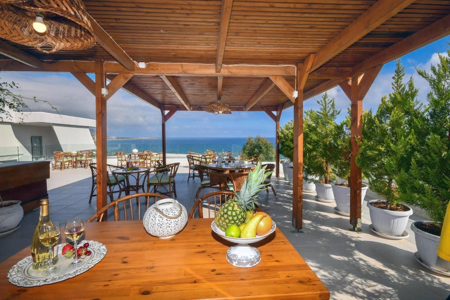 Asteri Apartments Und Studios Makrýgialos Esterno foto