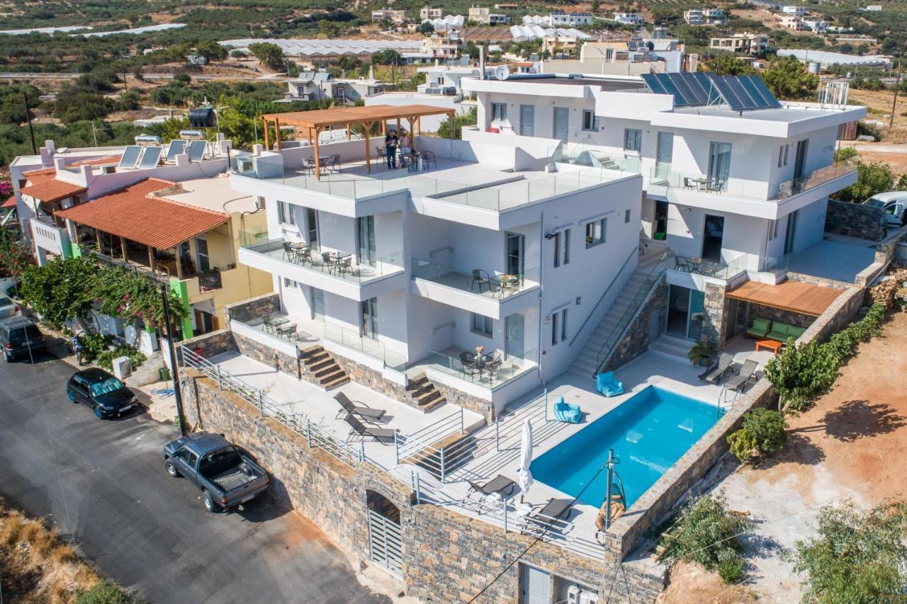 Asteri Apartments Und Studios Makrýgialos Esterno foto